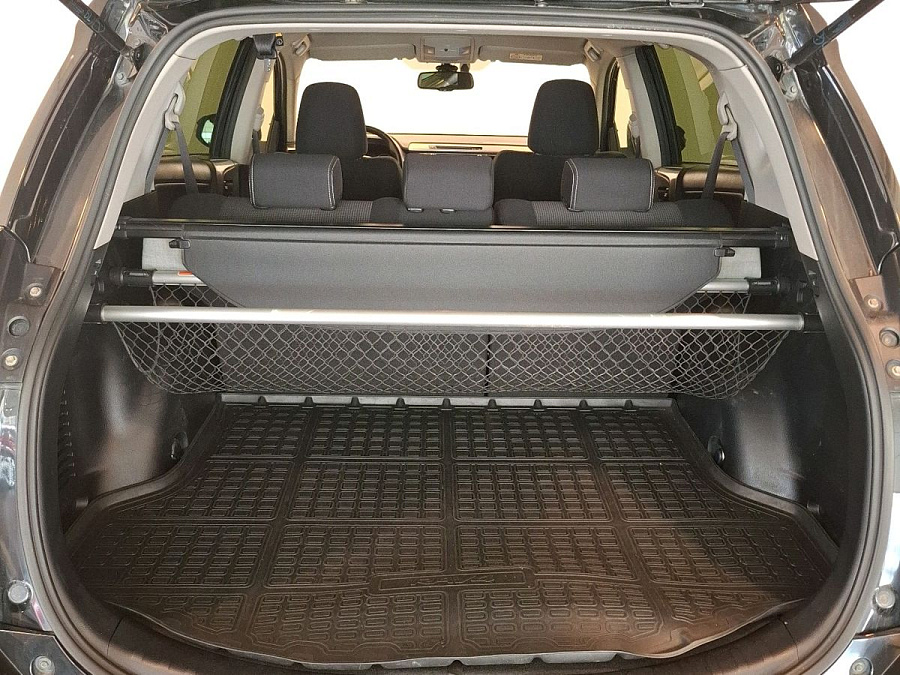 Toyota , 2015г., передний привод, автомат