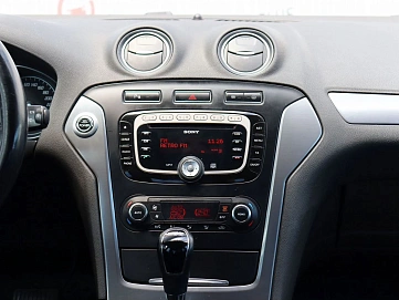 Ford Mondeo, 2013г, передний привод, робот
