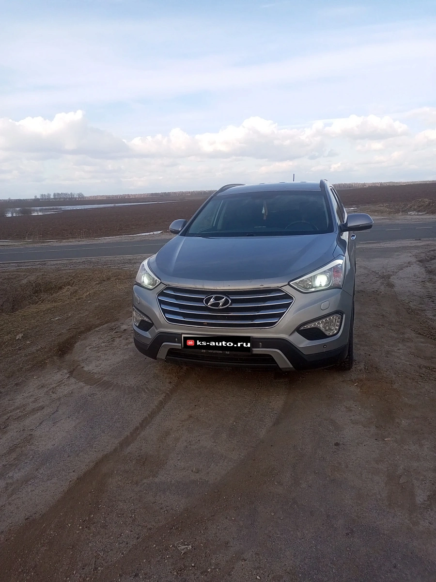 Hyundai Santa Fe, 2015г., полный привод, автомат
