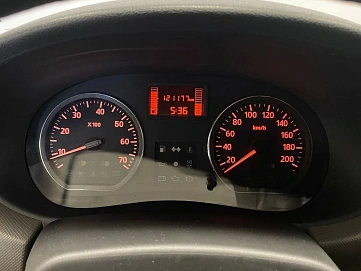 Renault Sandero, 2014г, передний привод, механика