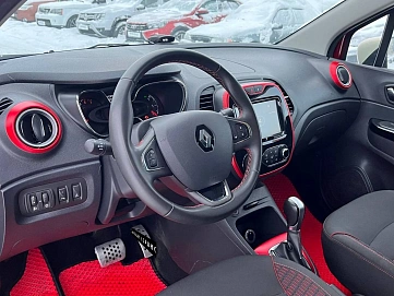 Renault Kaptur, 2018г, полный привод, автомат