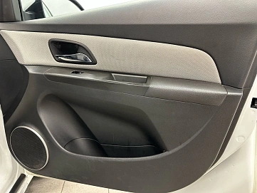 Chevrolet Cruze, 2012г, передний привод, механика