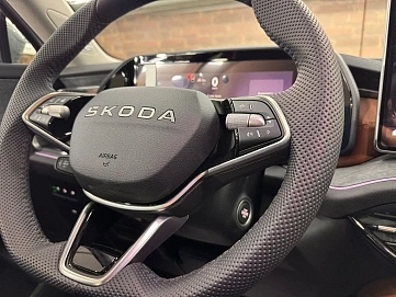 Skoda Kodiaq, 2025г, полный привод, робот