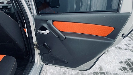 Lada (ВАЗ) , 2015г., передний привод, механика