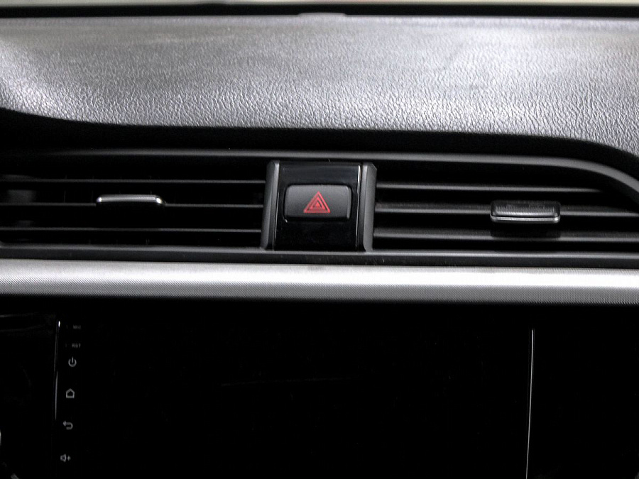 Kia , 2020г., передний привод, механика