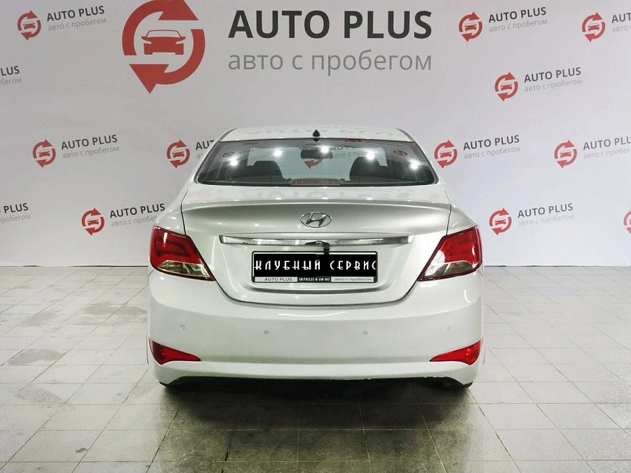 Hyundai Solaris, 2014г., передний привод, автомат