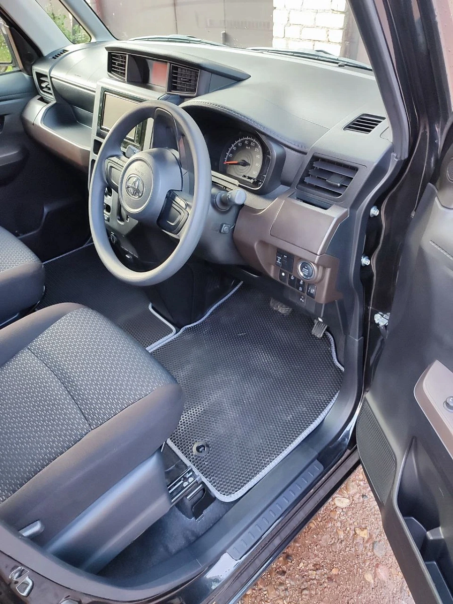 Toyota Roomy, 2021г., передний привод, вариатор