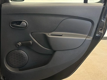 Renault Sandero, 2017г, передний привод, автомат