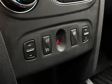 Renault Sandero, 2017г, передний привод, механика