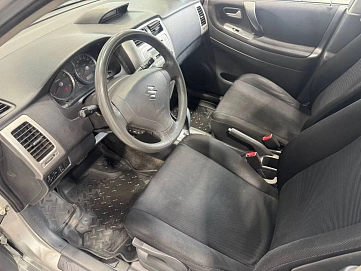 Suzuki Liana, 2007г, передний привод, автомат