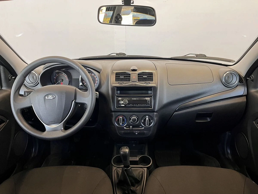 Lada (ВАЗ) Granta, 2021г., передний привод, механика