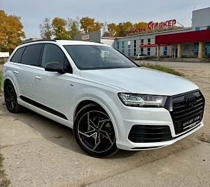 Audi Q7, 2018г, полный привод, автомат