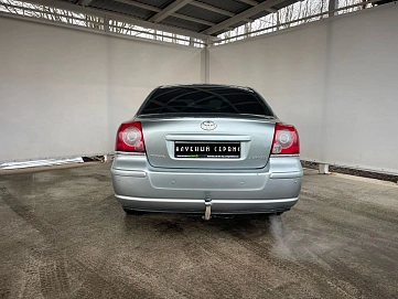 Toyota Avensis, 2007г, передний привод, автомат