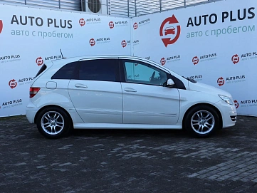 Mercedes-Benz B-Класс, 2011г, передний привод, вариатор