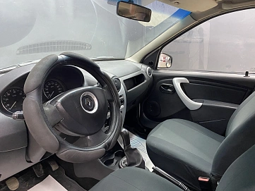 Renault Logan, 2013г, передний привод, механика