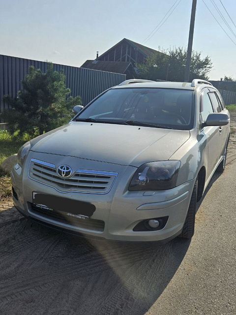 Toyota Avensis, 2006г., передний привод, механика