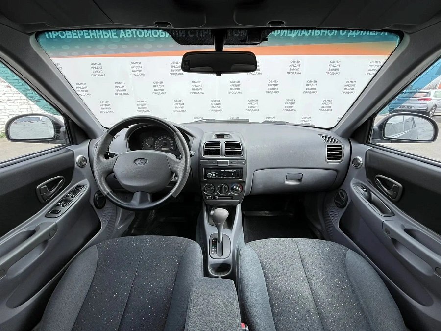Hyundai Accent, 2009г., передний привод, автомат