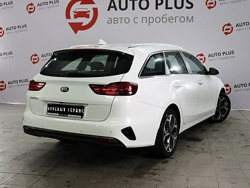 Kia Ceed, 2021г, передний привод, робот