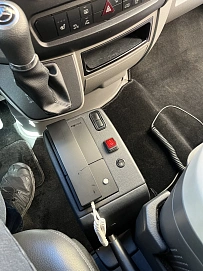 Mercedes-Benz R-Класс, 2015г, задний привод, автомат