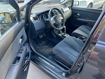 Nissan Tiida, 2012г, передний привод, автомат