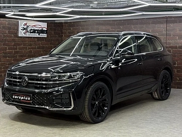Volkswagen Touareg, 2025г, полный привод, автомат