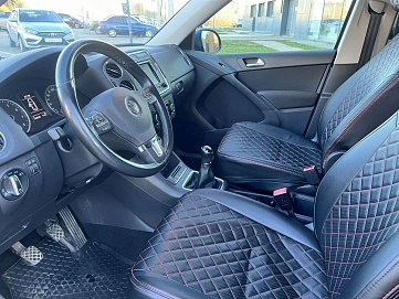 Volkswagen Tiguan, 2011г., передний привод, механика