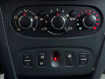 Renault Logan, 2015г, передний привод, механика