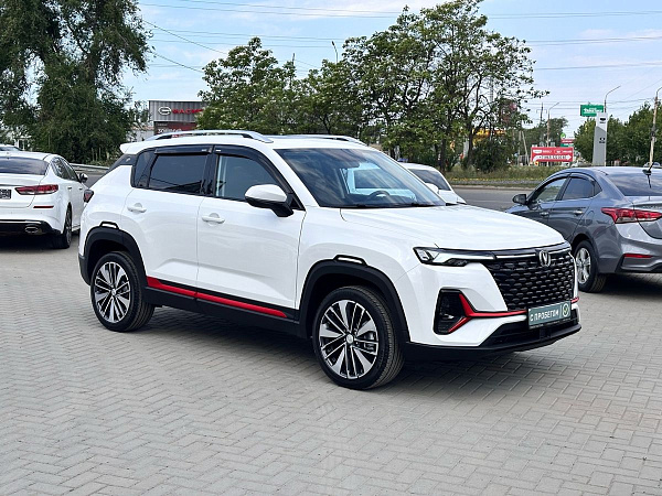 Changan , 2023г., передний привод, робот