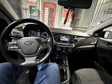 Hyundai Solaris, 2017г, передний привод, автомат