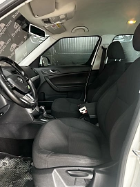 Skoda Yeti, 2014г, передний привод, робот