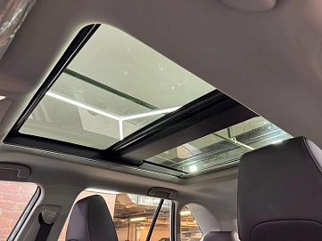 Toyota RAV4, 2025г, полный привод, вариатор