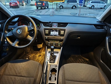 Skoda Octavia, 2014г, передний привод, робот