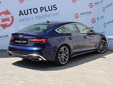 Audi A5, 2022г, полный привод, робот