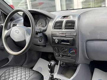 Hyundai Accent, 2008г, передний привод, механика