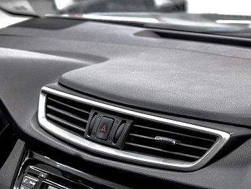 Nissan Qashqai, 2016г, передний привод, вариатор