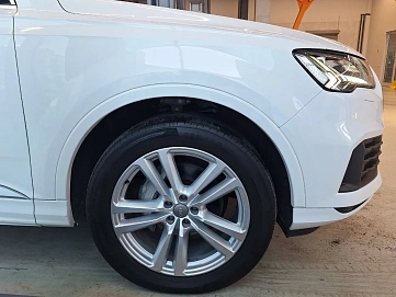 Audi Q7, 2019г, полный привод, автомат