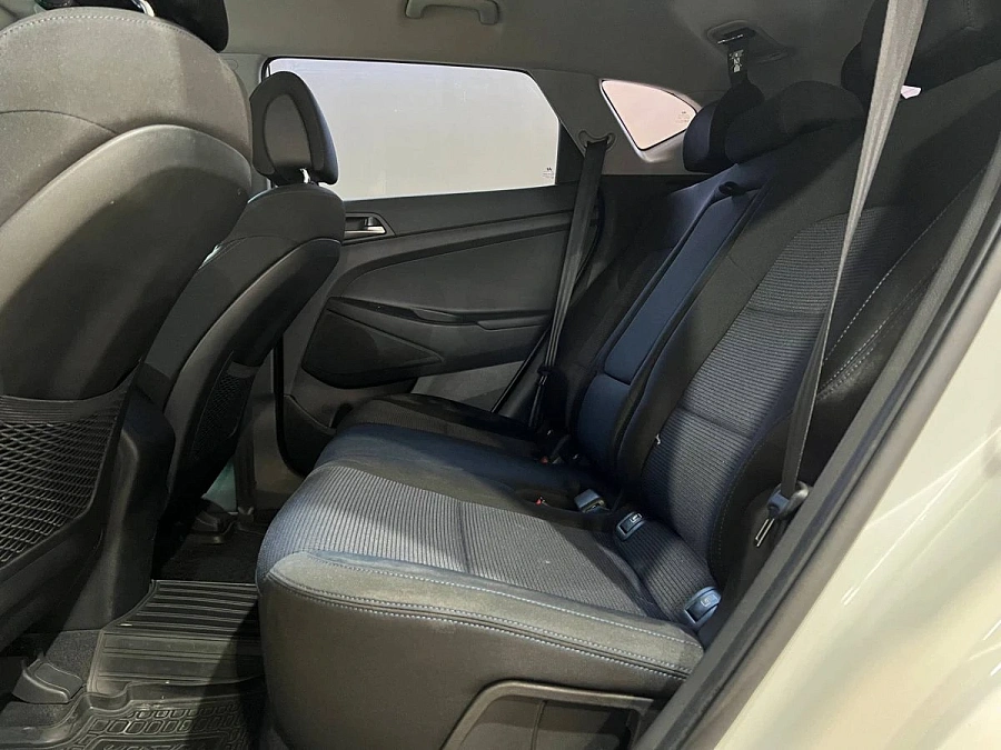 Hyundai Tucson, 2017г., передний привод, автомат