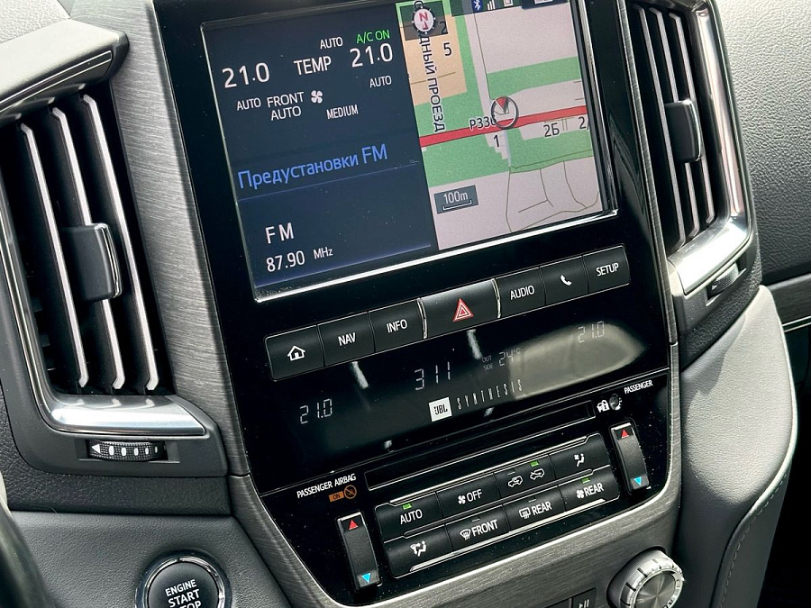 Toyota Land Cruiser, 2021г., полный привод, автомат