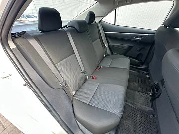 Toyota Corolla, 2013г., передний привод, механика