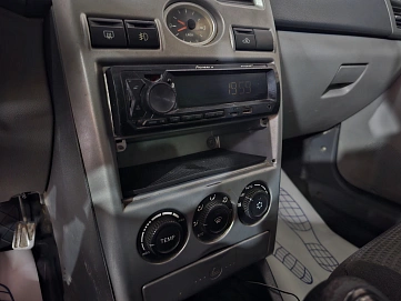 Lada (ВАЗ) Priora, 2010г, передний привод, механика