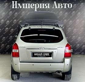 Hyundai Tucson, 2007г, передний привод, автомат