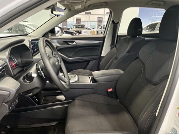 Haval Jolion, 2025г, передний привод, робот