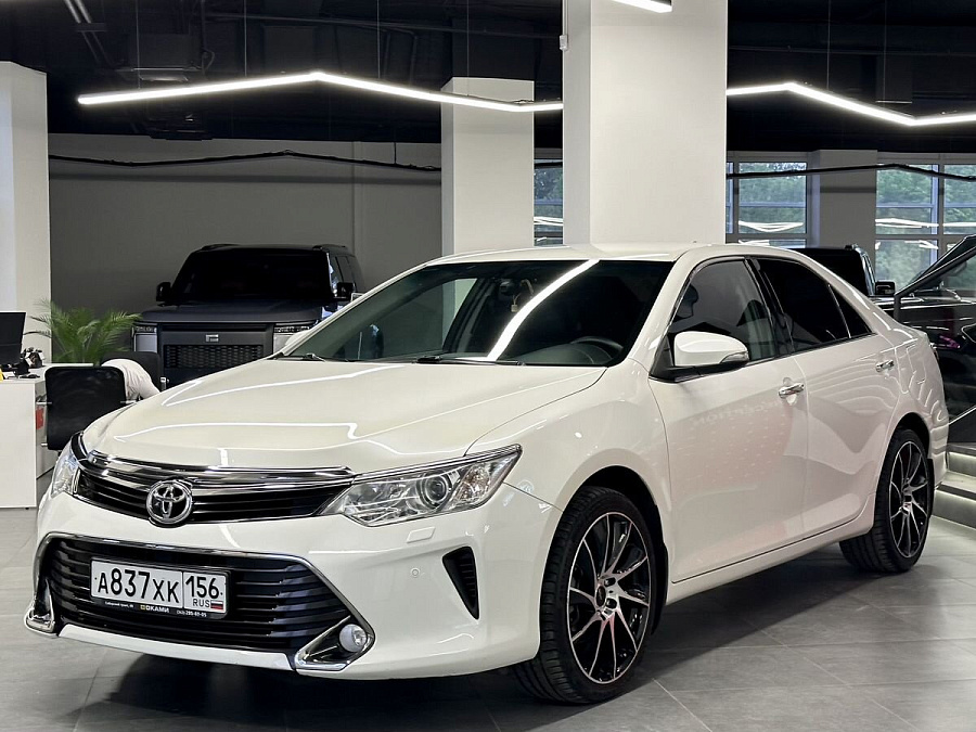 Toyota Camry, 2016г., передний привод, автомат