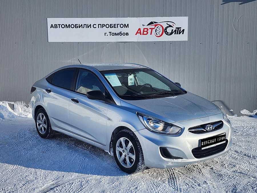 Hyundai Solaris, 2012г., передний привод, механика