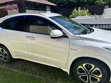 Honda Vezel, 2014г, передний привод, робот