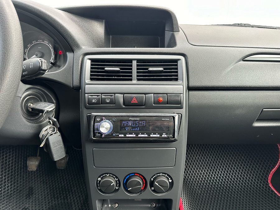 Lada (ВАЗ) , 2018г., передний привод, механика