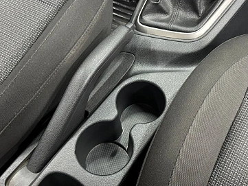 Solaris HS, 2024г, передний привод, механика