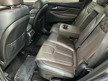 Hyundai Santa Fe, 2020г, передний привод, робот