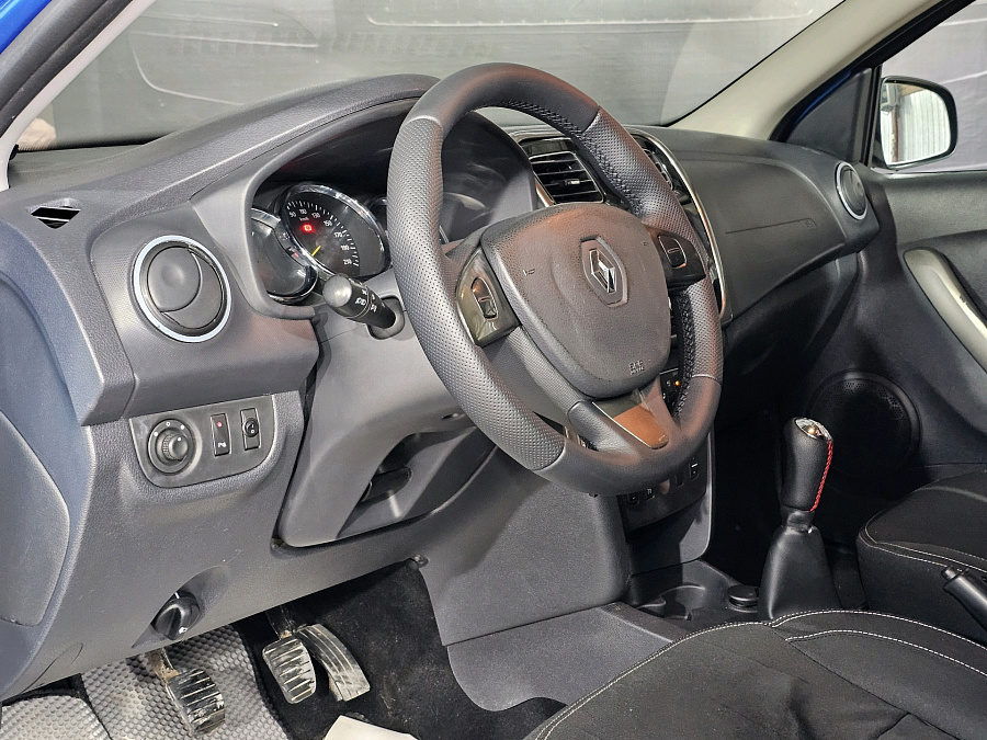 Renault Sandero, 2016г., передний привод, механика