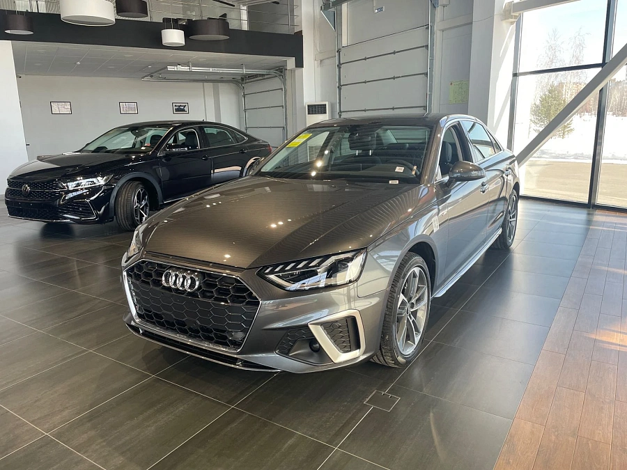 Audi A4, 2023г., передний привод, робот